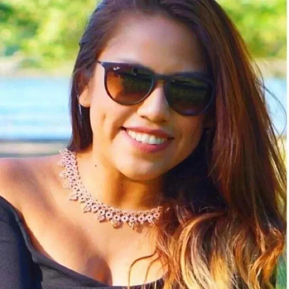 Hand Made embroidered necklace - Picture 4 of 4